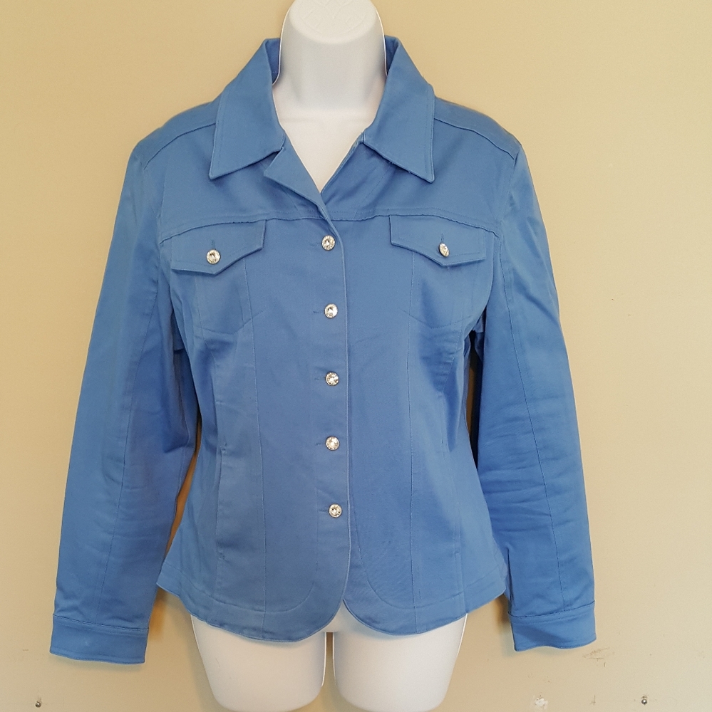 NWOT Look at Buttons! Blazer/Light Jacket with 💎 Buttons